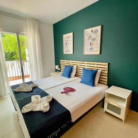 Sant Pau Beach Home With Terrace Sitges Kültér fotó