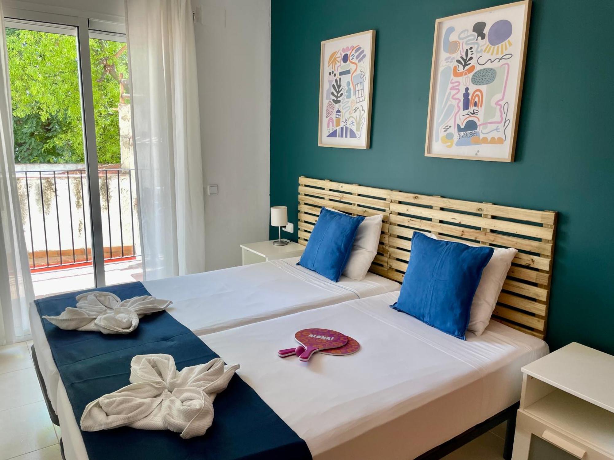 Sant Pau Beach Home With Terrace Sitges Kültér fotó